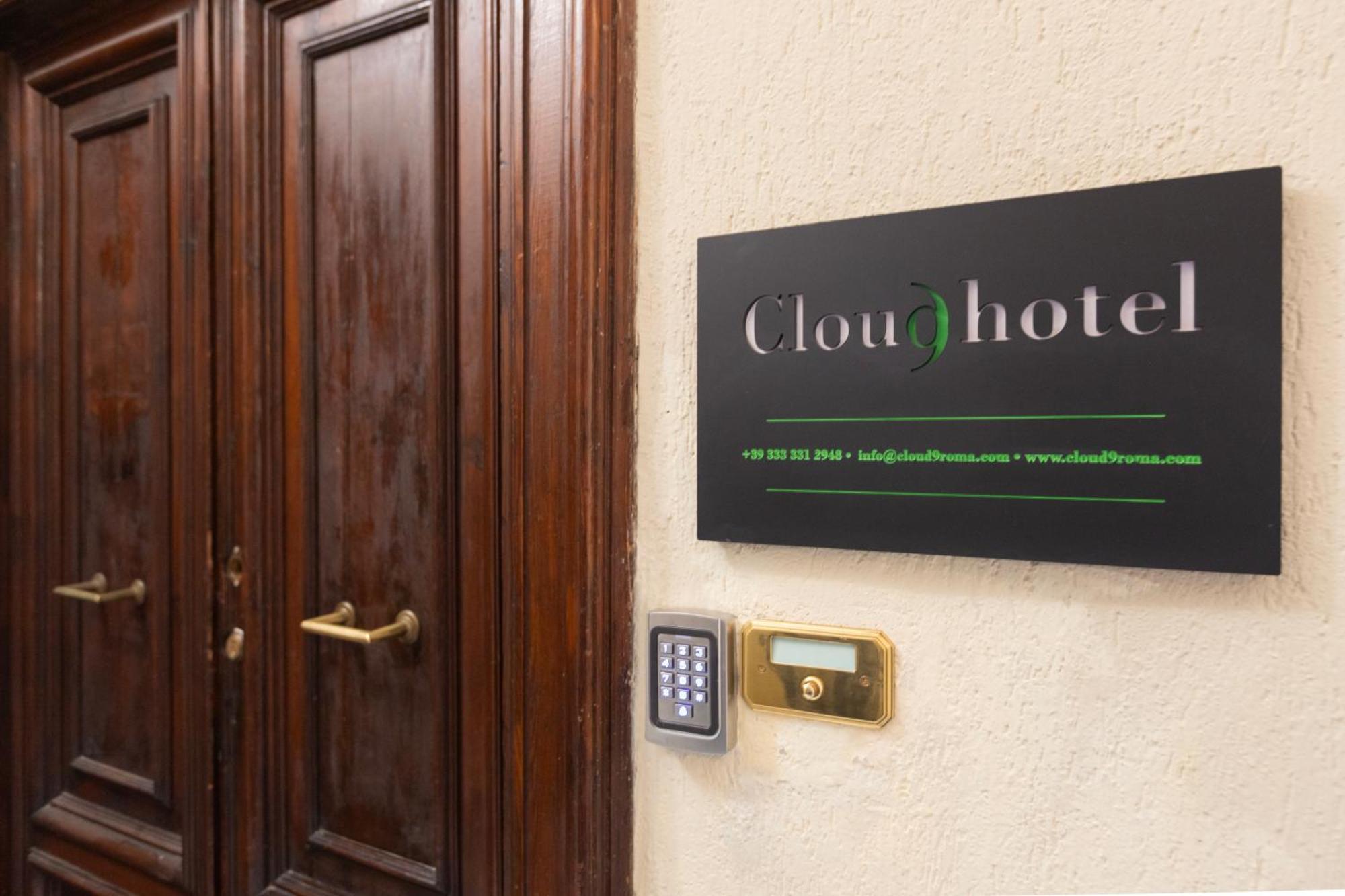 Cloud 9 Hotell