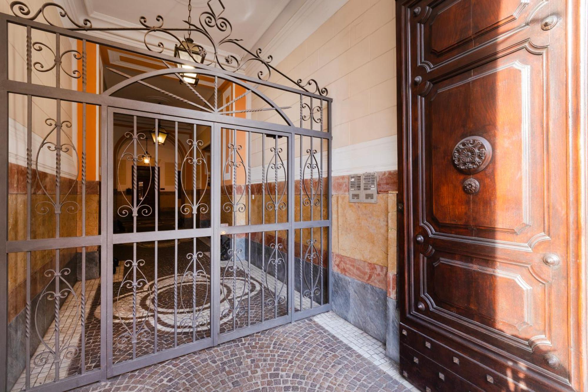 Hotell Cloud 9 Rom