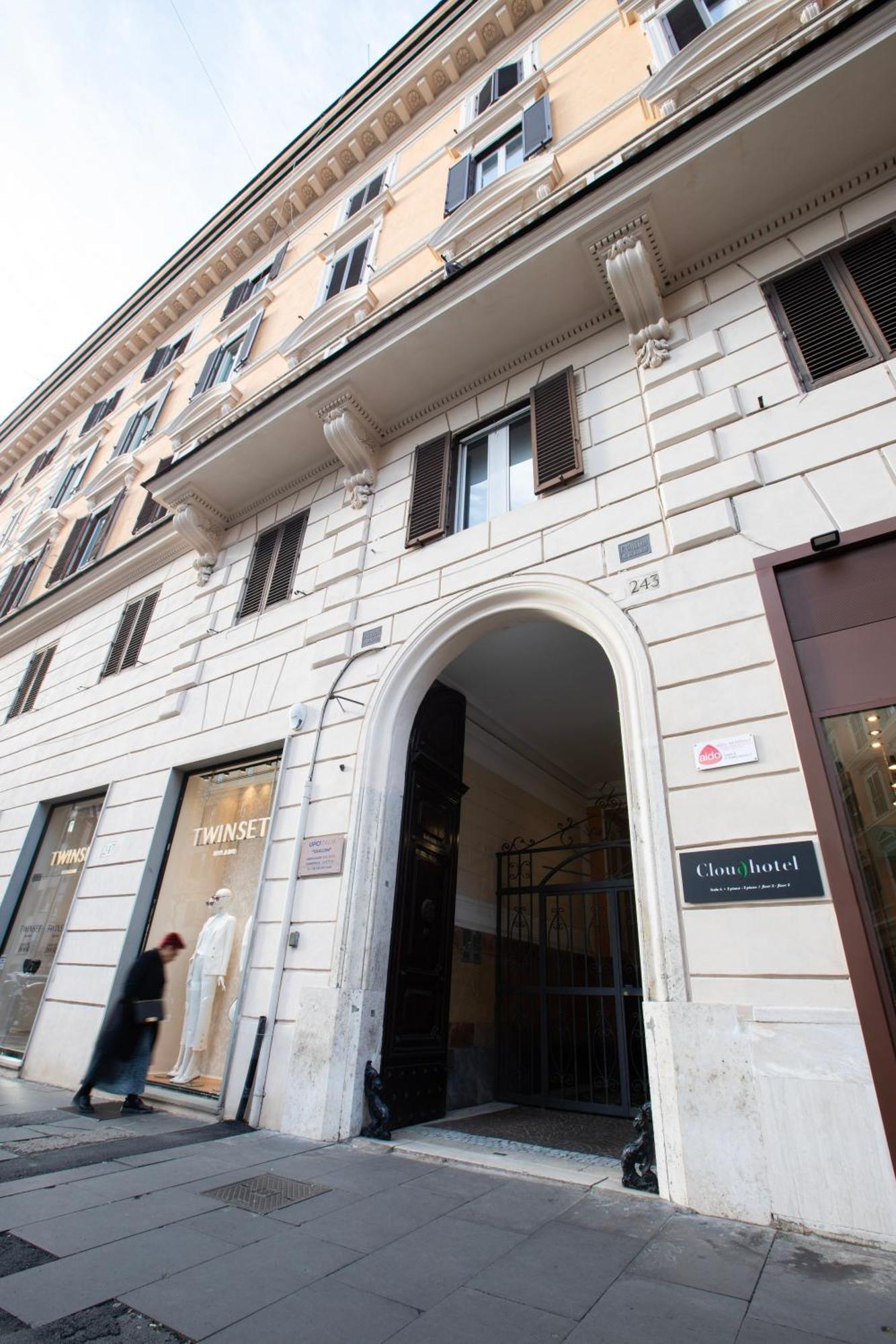 Cloud 9 Hotell Rom